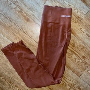 Alphalete amplify Women's Leggings in organs